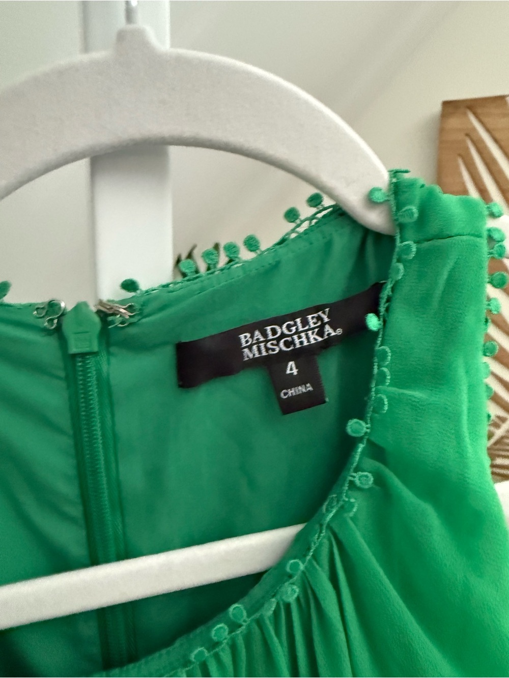 Badgley Mischka Green Chiffon Gown 4 - Picture 5 of 6